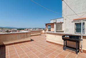 Sobreático con vistas a Vilafranca del Penedés