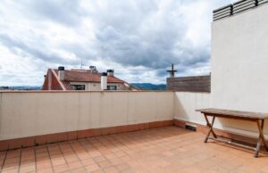 ÁTICO DÚPLEX CON TERRAZA