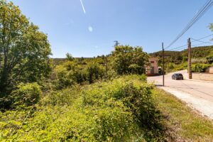 Bonito terreno en Pontons