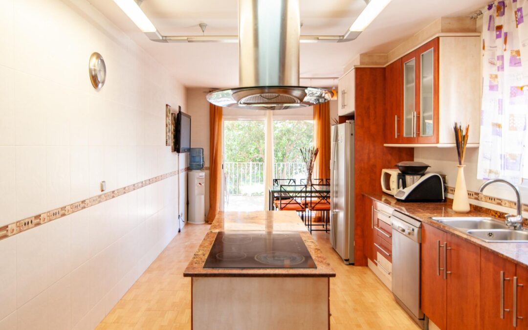 Casa independiente con piscina privada y gran terreno