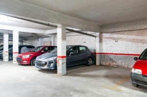 Plaza de parking en Av. de la Pelegrina