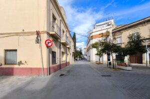Casa adosada para rehabilitación integral en el centro de Vilafranca