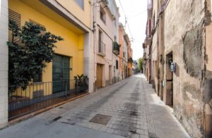 Casa adosada para rehabilitación integral en el centro de Vilafranca