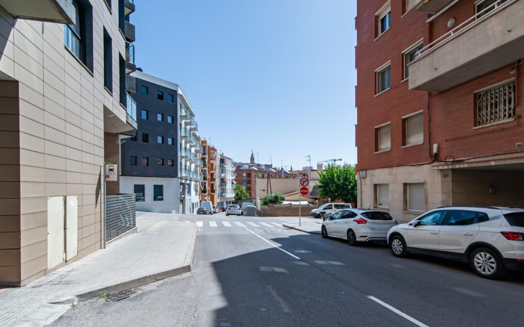 Amplia plaza de parking en Vilafranca