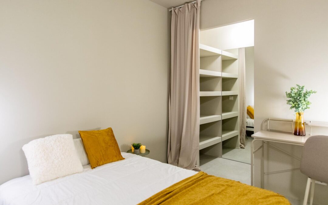 Habitación acogedora y privada en Calle Valencia