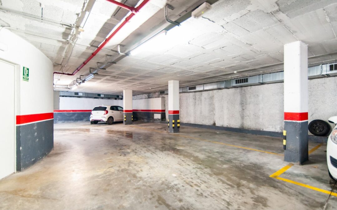 Amplia plaza de parking en Vilafranca