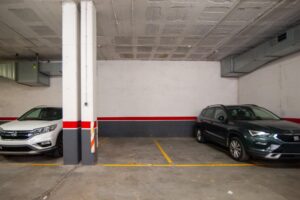 Plaza de parking con fácil acceso en la zona de Les Clotes · Vilafranca del Penedès