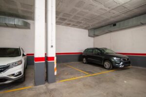 Plaza de parking con fácil acceso en la zona de Les Clotes · Vilafranca del Penedès