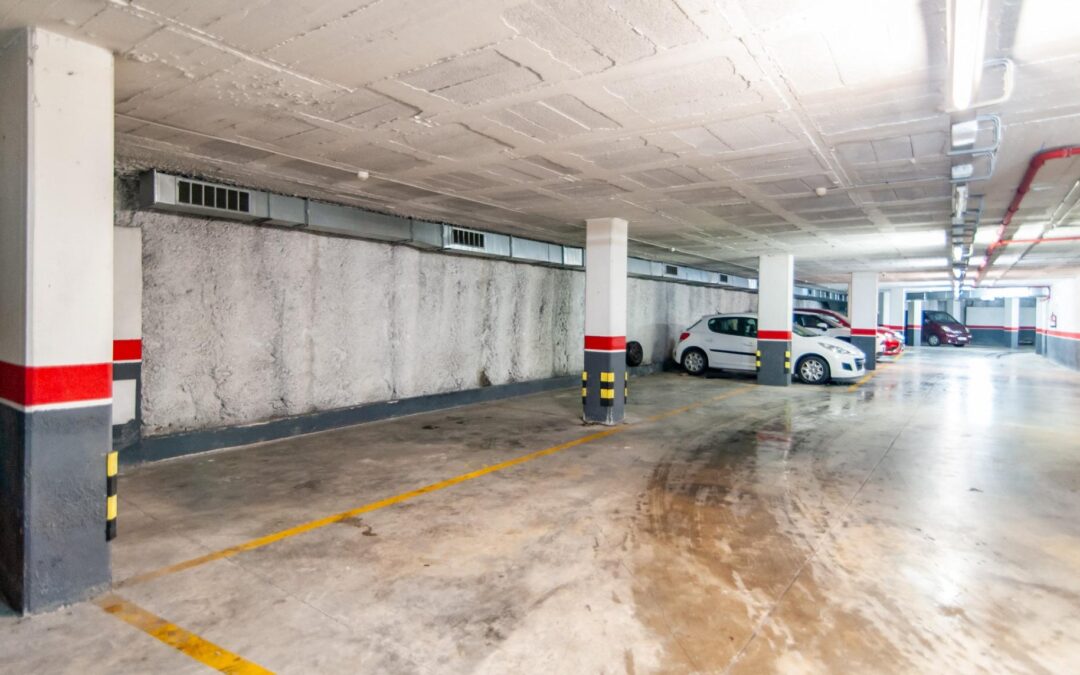 Amplia plaza de parking en Vilafranca